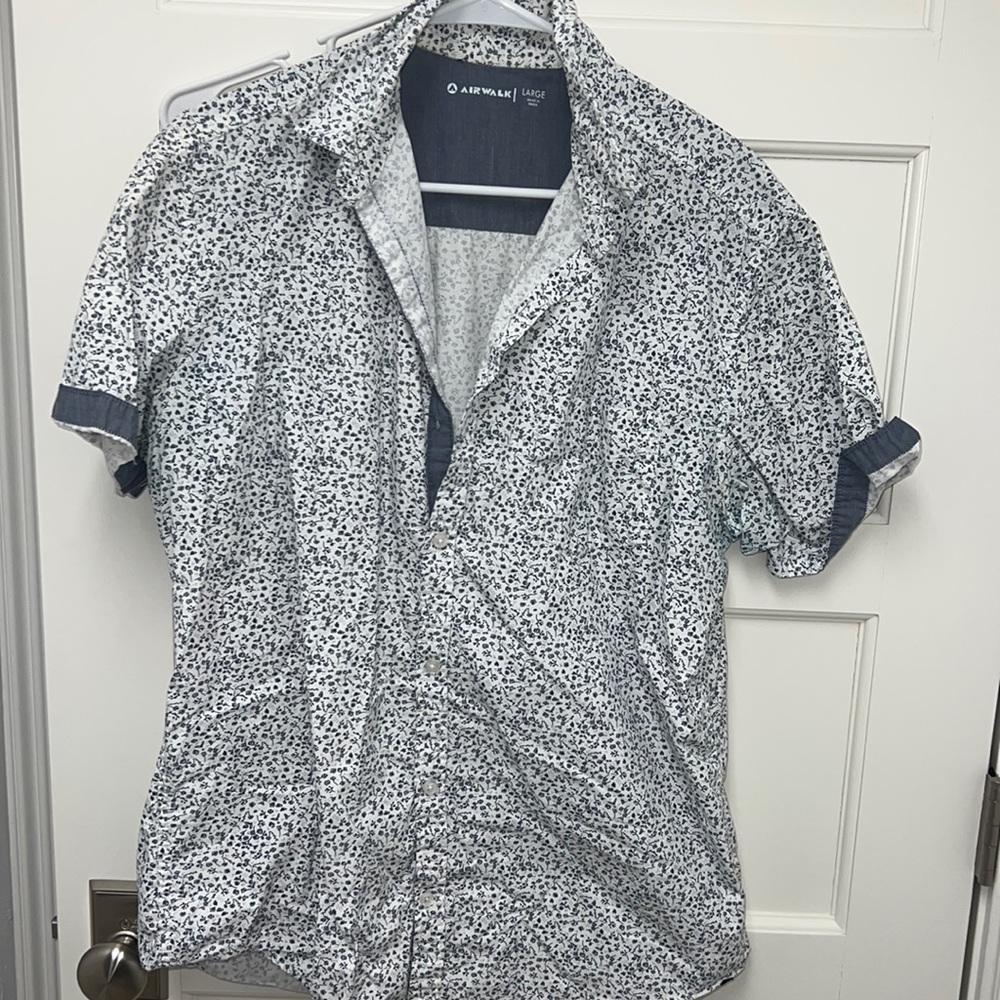 Large short sleeve party shirt